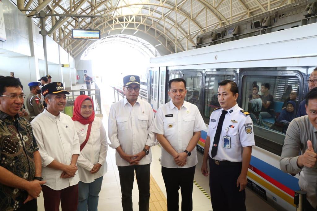 Menhub Ri Didampingi Pj Gubernur Sumsel Tinjau Fasilitas Lrt