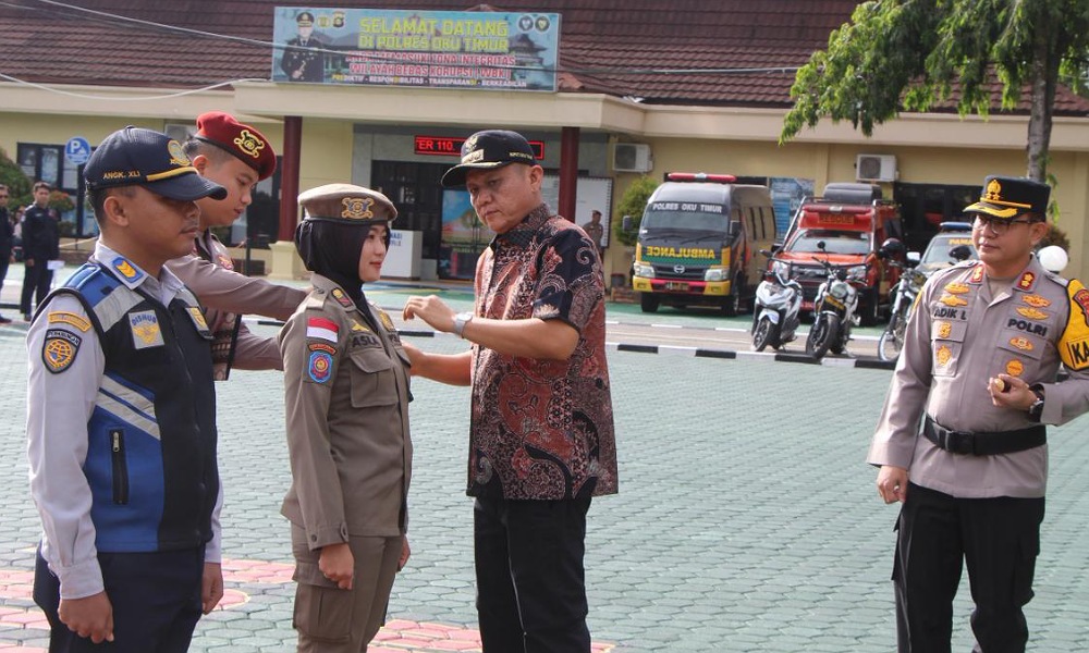 Apel Kesiapan Pasukan Operasi Lilin 2025 Polres OKU Timur