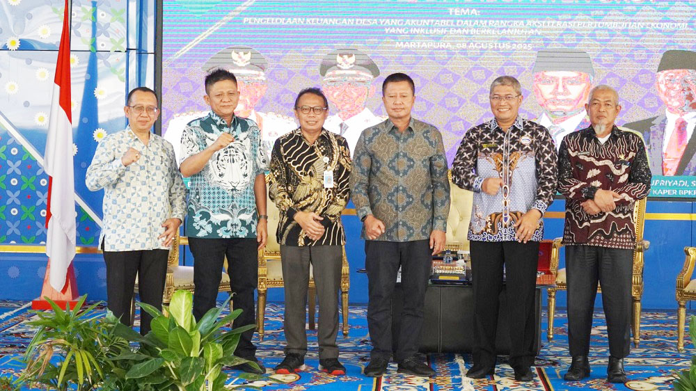 Bupati Enos: Pastikan Pengelolaan Dana Desa Berkontribusi untuk Peningkatan Kesejahteraan Masyarakat Desa