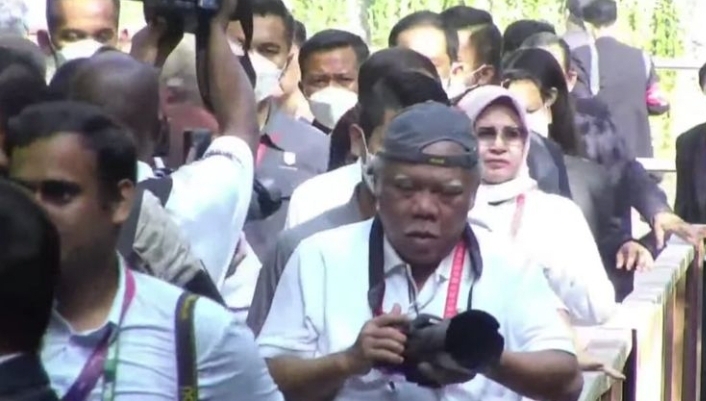 Menteri Ini Menyamar jadi Fotografer di KTT G20 Bali - Indonesia