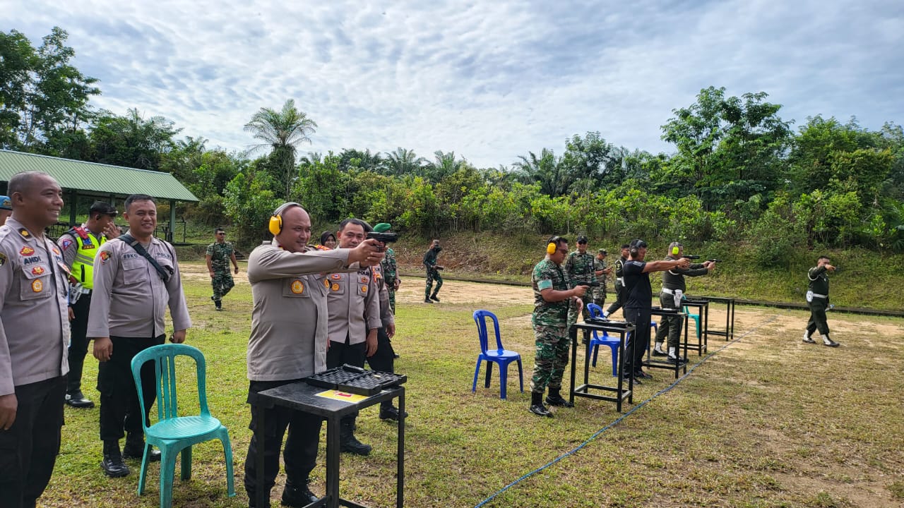 Perkuat Sinergitas, Polres Prabumulih bersama Yonzipur 2/SG Gelar Apel Bersama