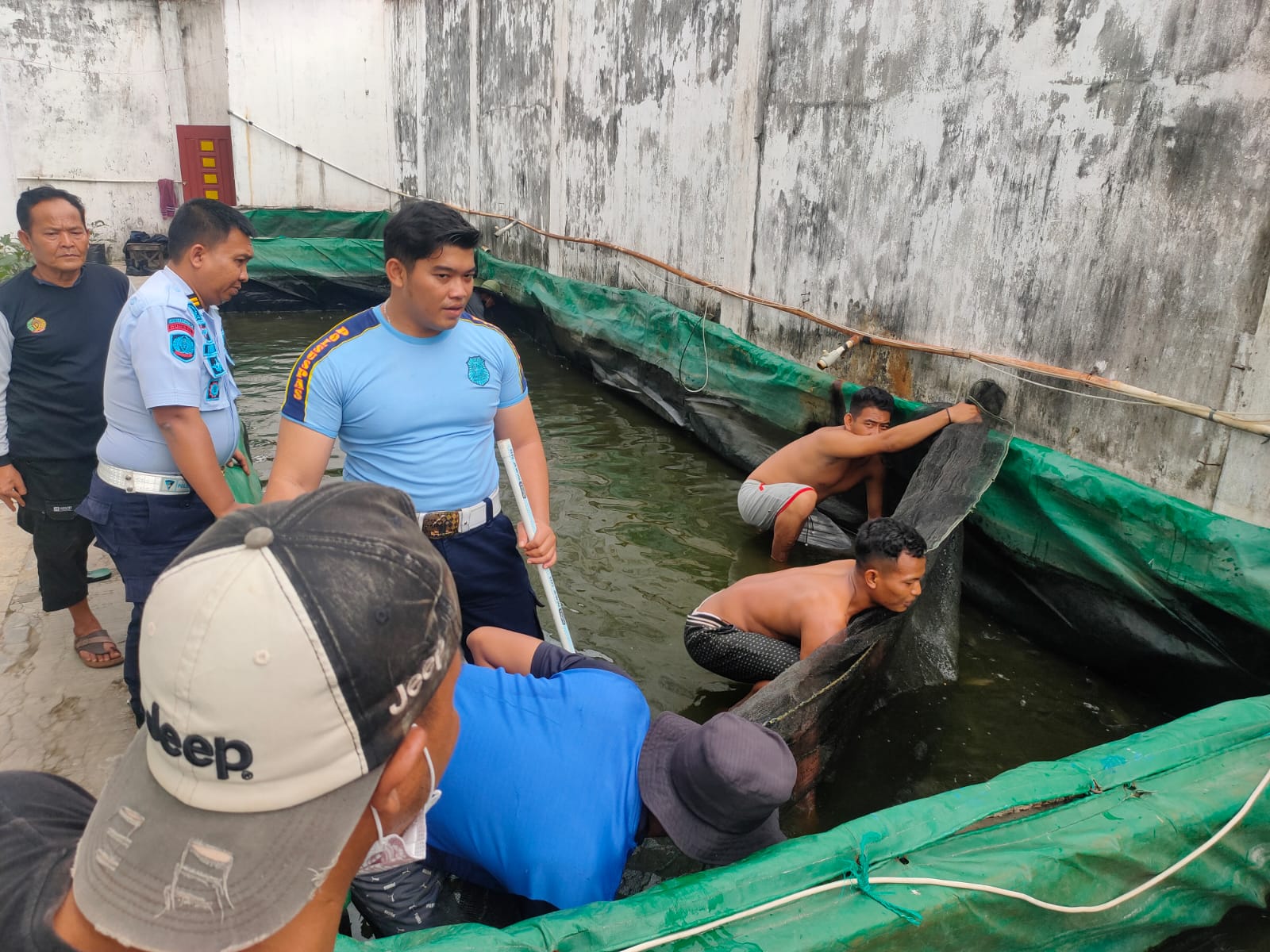 Sukseskan Program Budidaya, Lapas Martapura Panen Ratusan Kilogram Ikan Lele di Brangdgang