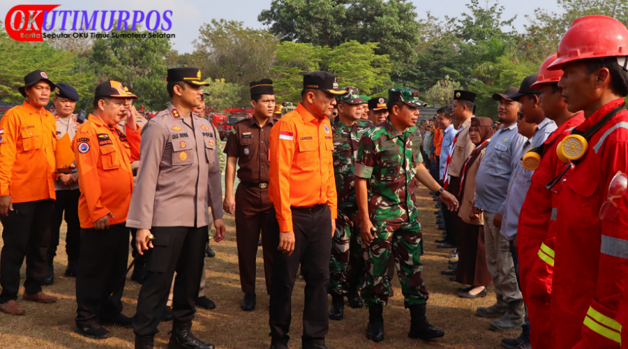 Antisipasi Bencana Karhutla, Bupati Lanosin dan Kapolres OKU Timur Cek Kesiapan Pasukan