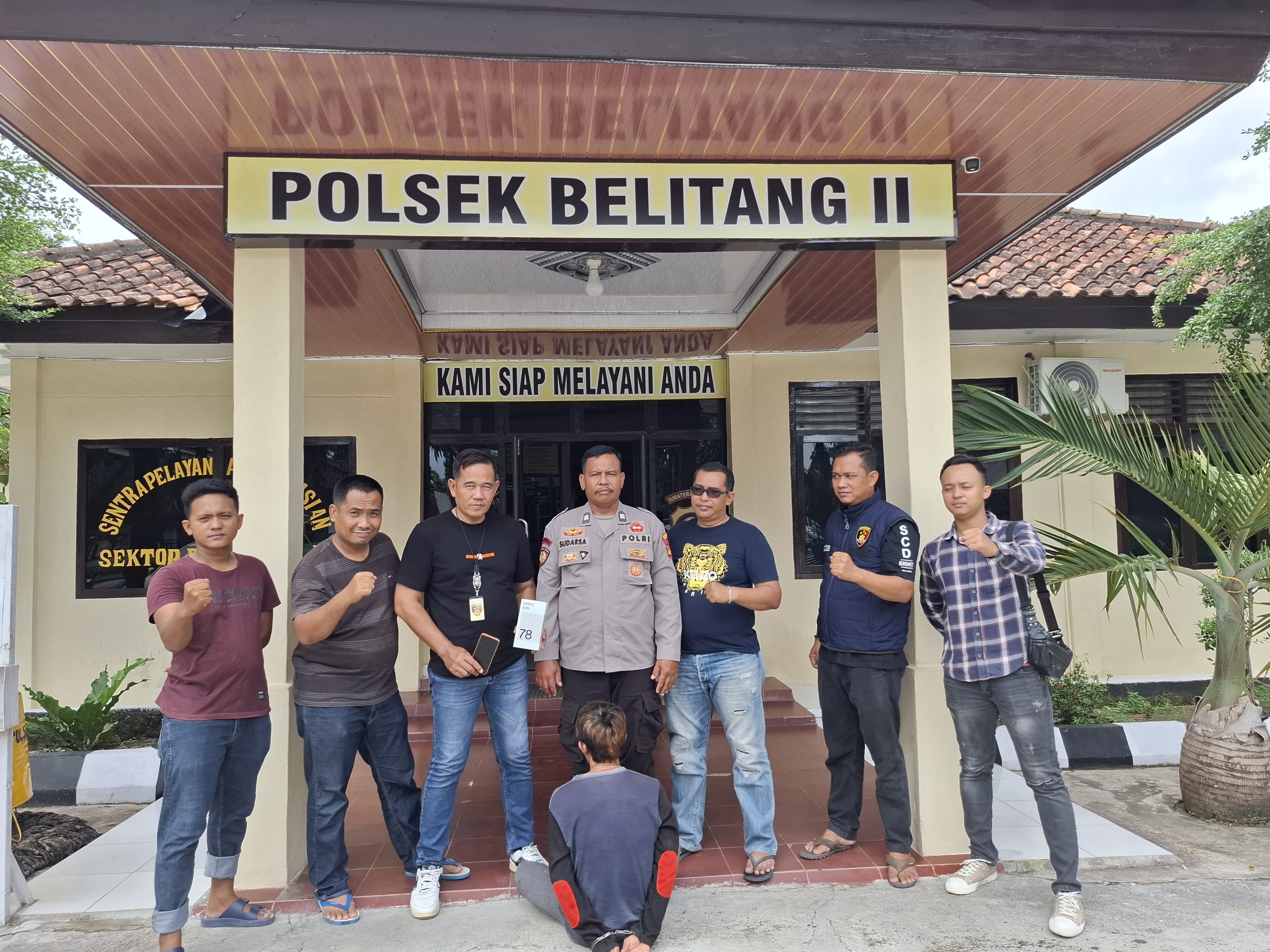 Team Opsnal Polsek Belitang II Ringkus Pelaku Pencurian HP