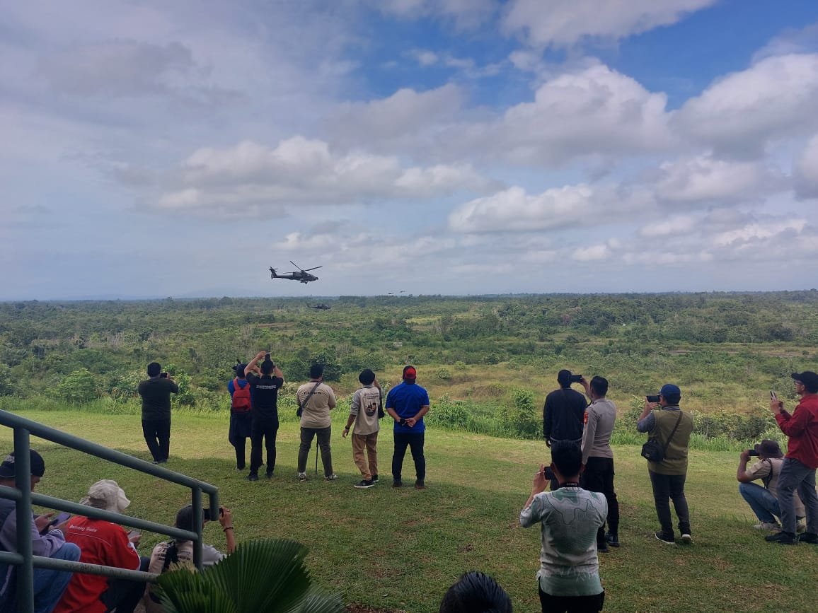 Menhan RI Bersama Panglima TNI Pimpin Latihan Puncak Latgabma SGS 2025