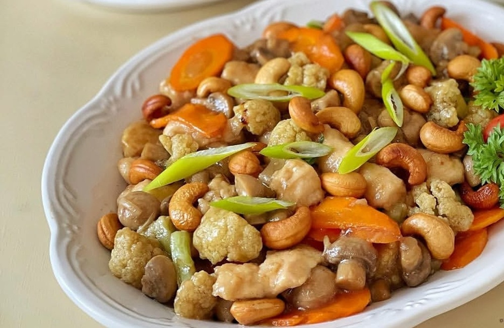 Mudah dan Praktis, Resep Ayam Cah Jamur Favorit Keluarga