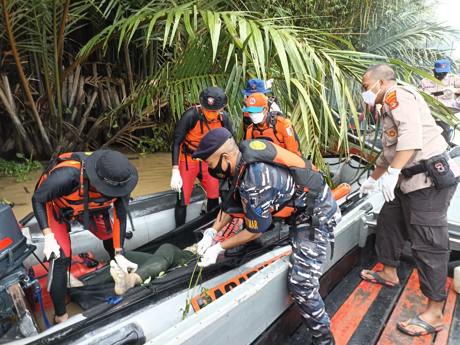 Suami di Tulang Bawang Bunuh Istri, Mengaku Sakit Hati Ibunya Sering Dihina