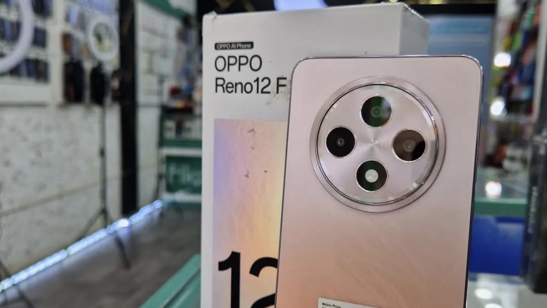 Perbandingan Spesifikasi Oppo Reno12 F 5G vs Samsung Galaxy A55 5G, Harga Selisih Rp 700 Ribu, Pilih Mana?