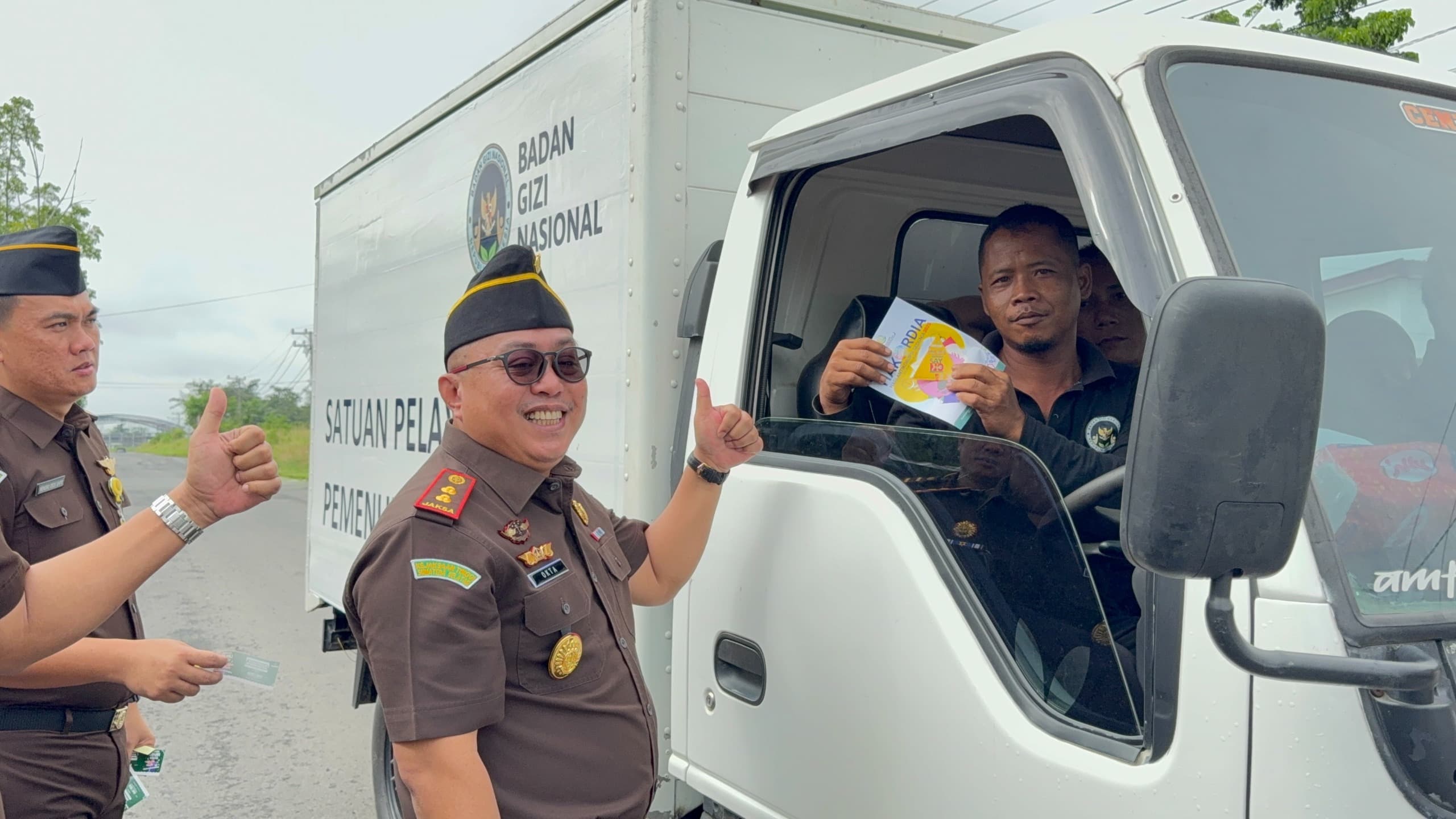 Kejari OKUT Gelar Upacara Peringatan HARKORDIA, Kajari Bagikan Stiker, Hadiah Trofi Hingga Piagam 