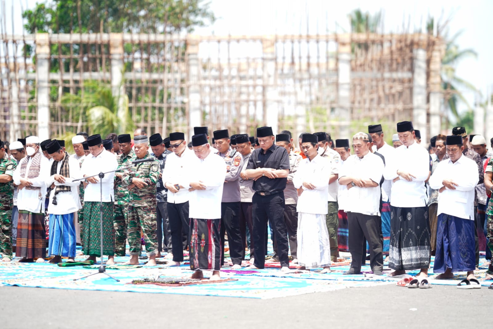 Kemarau Panjang Melanda, Pemkab OKU Timur Gelar Sholat Istisqa, Memohon Turun Hujan