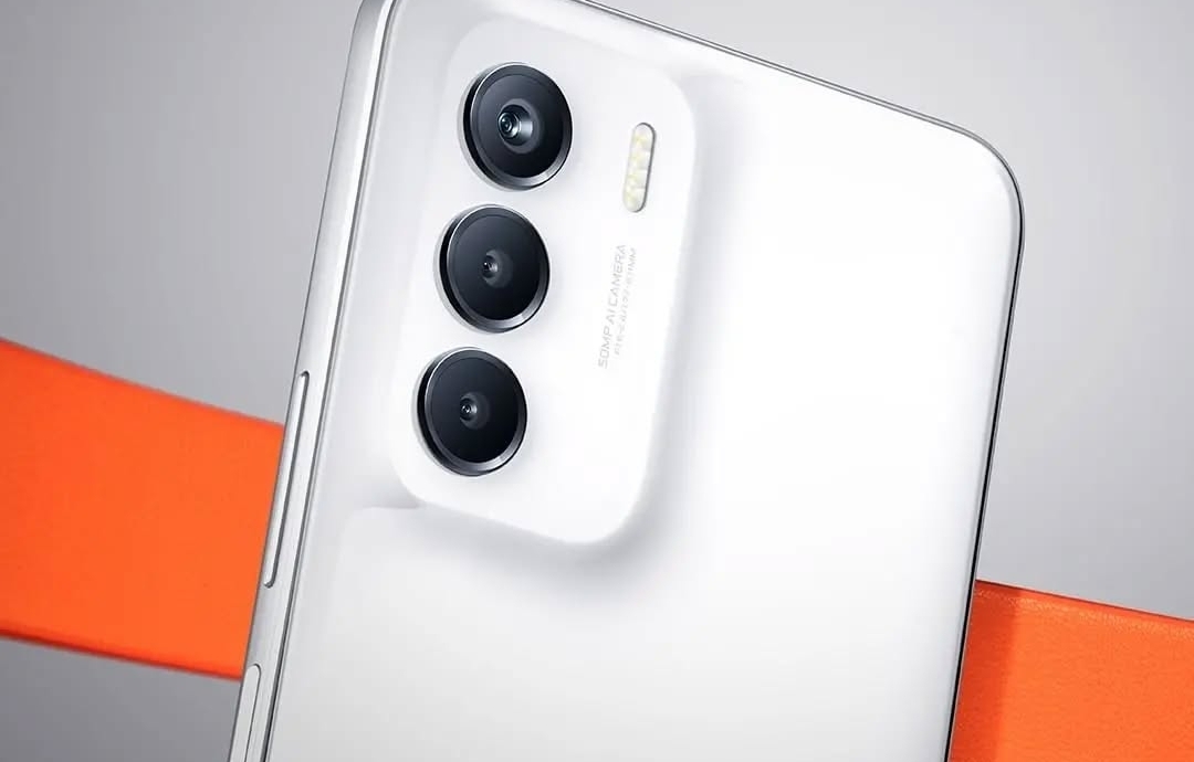 Infinix Zero 5G Hadir dengan Teknologi Terdepan dan Desain Futuristik