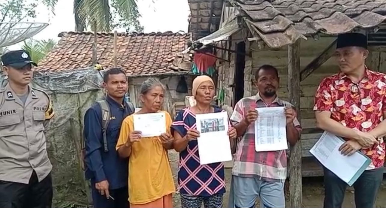 Bantuan Warga Kurang Mampu, Ini Kata Camat Buay Madang Timur