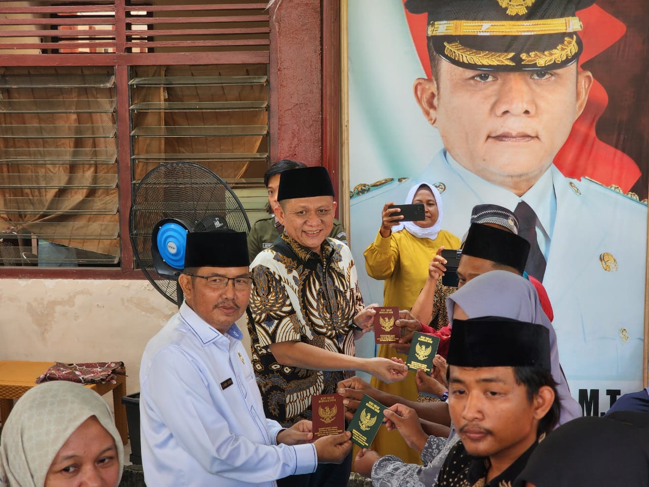 Isbat Nikah Zona IV Selesai, Bupati Enos Selamat Atas Disahkan Pernikahan Secara Hukum