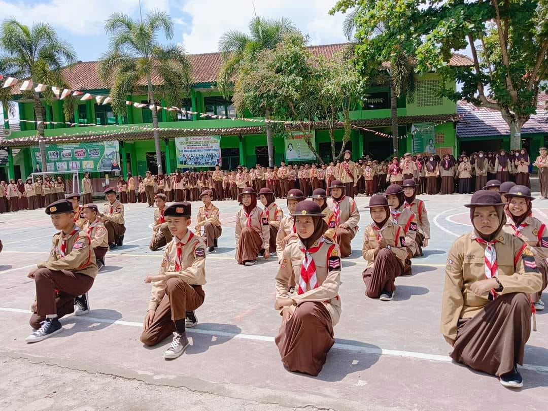 30 Pramuka MTsN 1 OKU Timur Dilantik