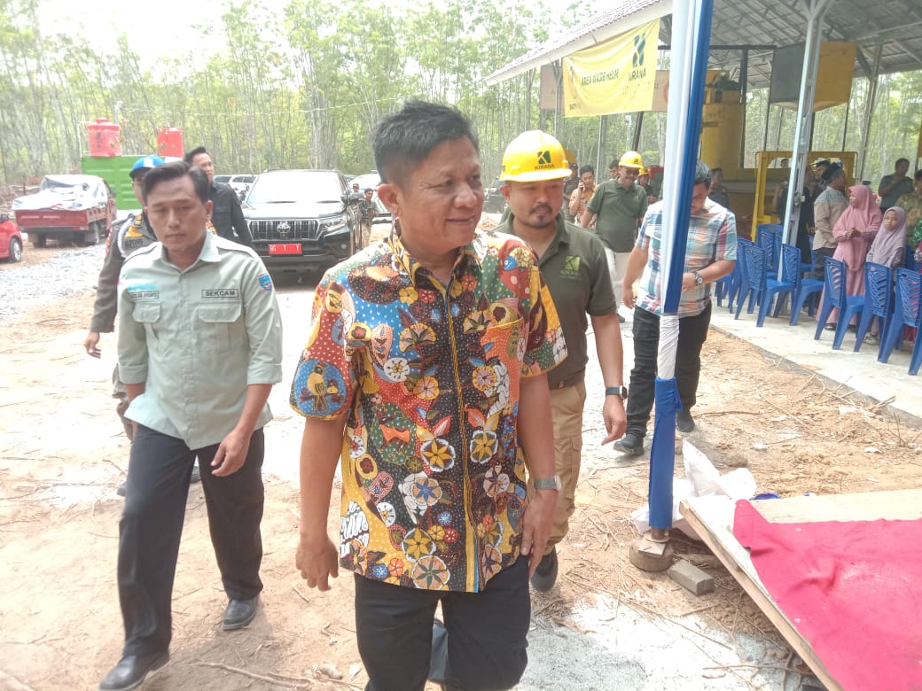 Bupati OKU Timur Enos Resmikan Pabrik Mini Kelapa Sawit PT Kirana Group