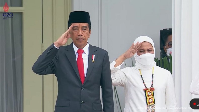 HUT TNI, Presiden Jokowi Anugerahkan Tanda Kehormatan Untuk 3 Prajurit Terpilih