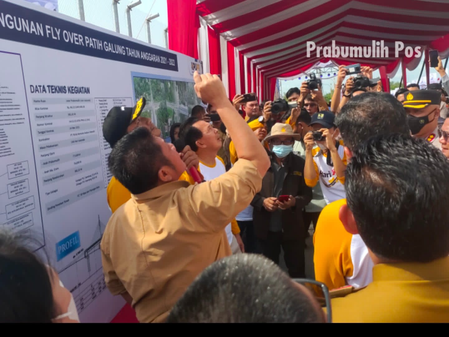 Herman Deru Hadiri Peresmian Flyover Patih Galung