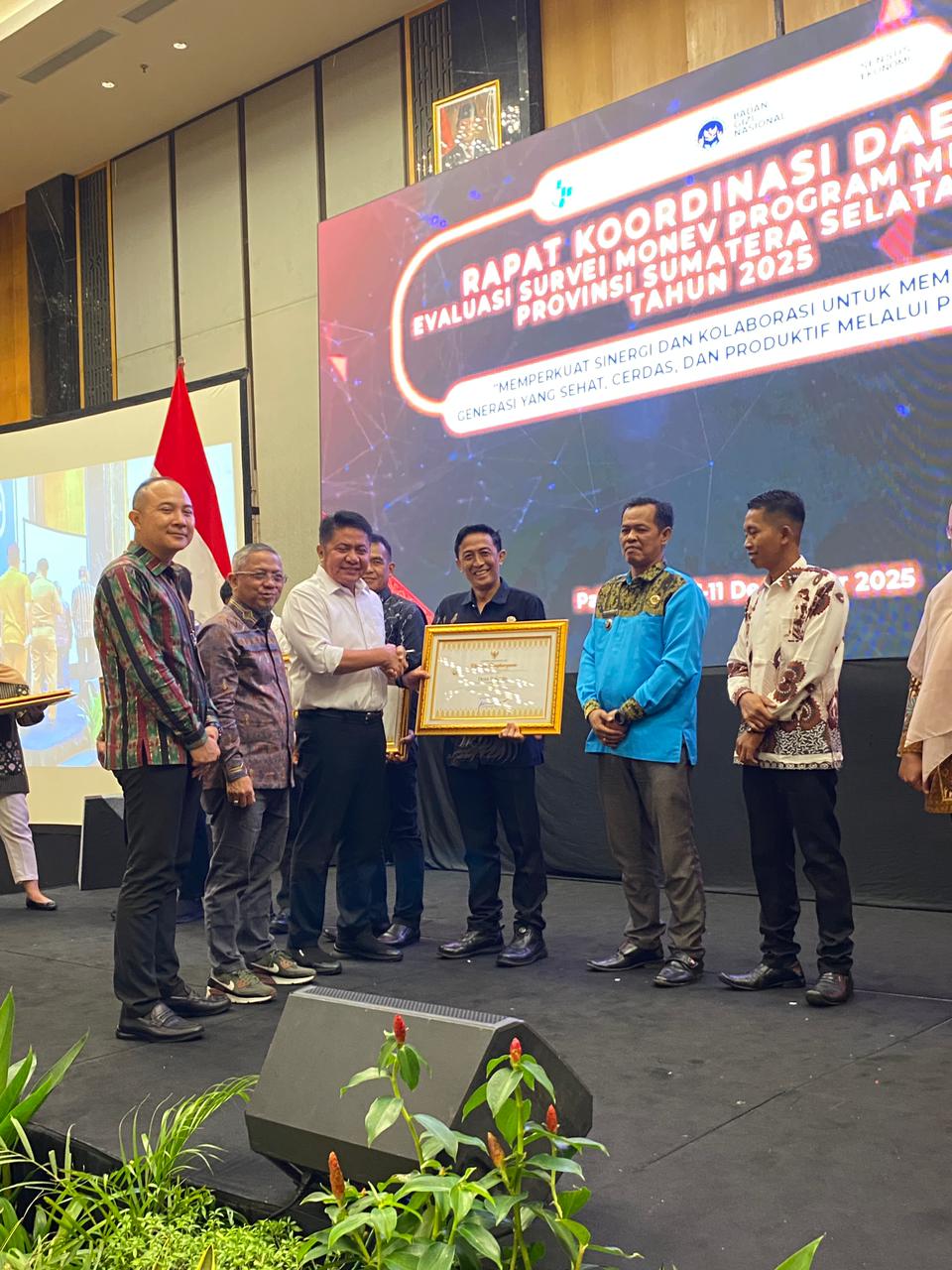 Desa Sukaraja OKU Timur Raih Penghargaan Desa Cantik Terbaik Dari Gubernur