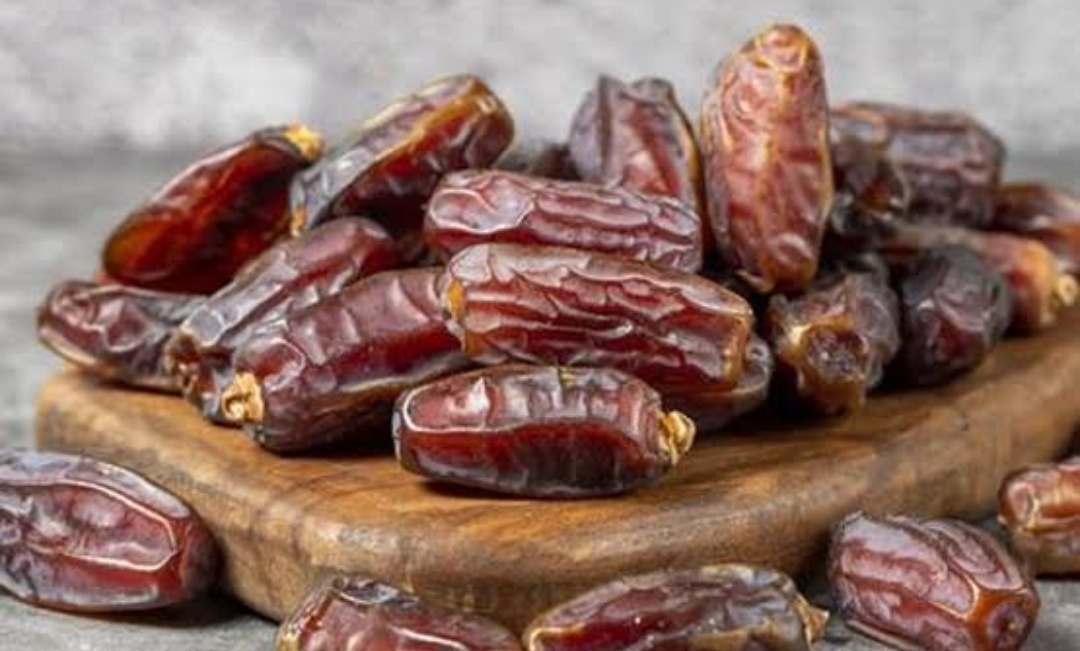 Selain Memiliki Banyak Manfaat, Ternyata Kurma Juga Memiliki Efek Samping, Salah Satunya Ruam Kulit