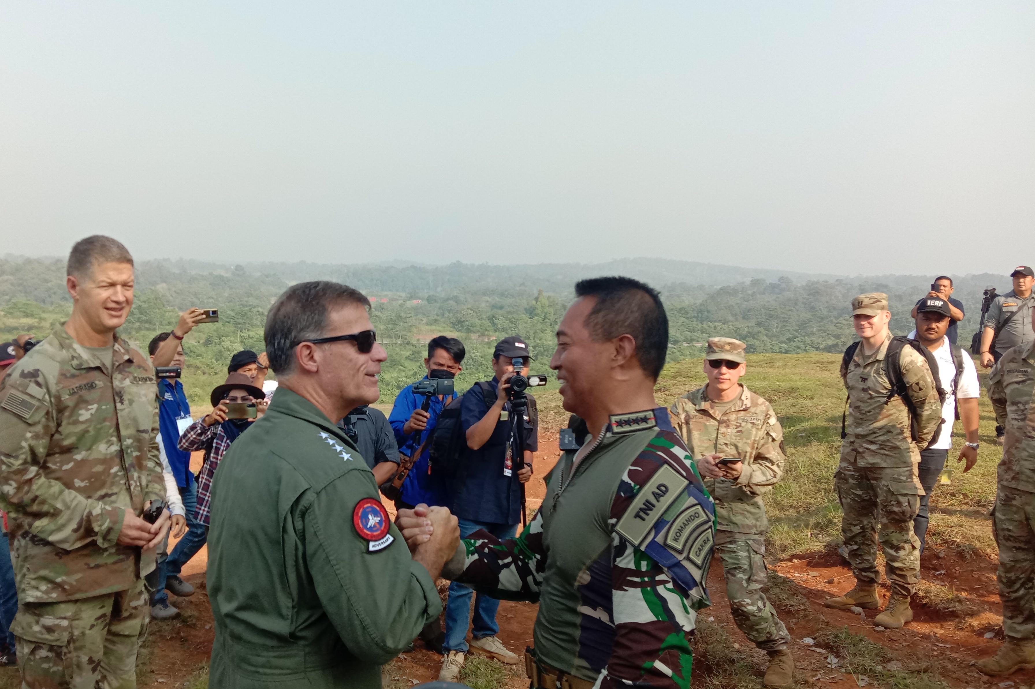 Panglima TNI Jenderal Andika Perkasa Tinjau Latihan Puncak CALFEX Super Garuda Shield 