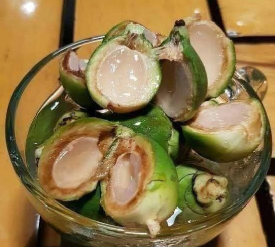 10 Manfaat Dari Buah Pinang, Baik untuk Kesehatan Tubuh 