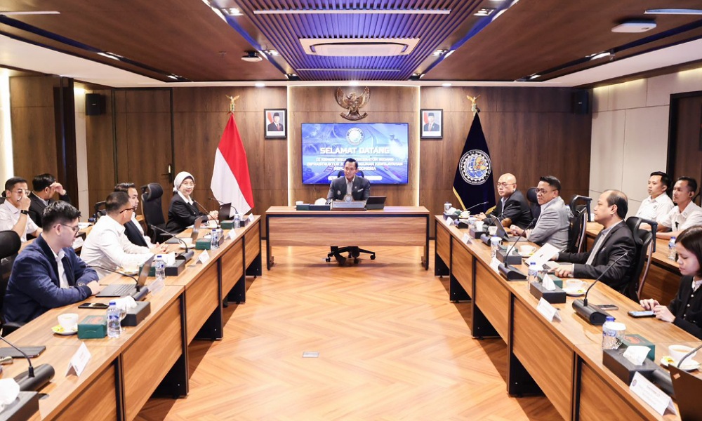 Terima NBRI, Menko AHY Targetkan Percepatan Ekosistem Baterai Nasional