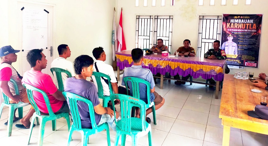 Cegah Kebakaran Lahan di Puncak Kemarau, Polsek Buay Madang Gelar Patroli Gabungan