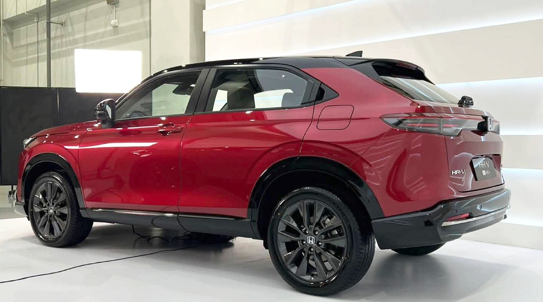 Honda HR-V 2025: Mobil SUV Desain Sporty, Konsumsi BBM 16 KM Per Liter