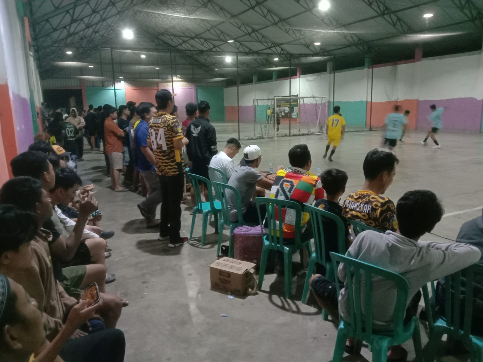 42 Tim Berlaga, Pecinta Si Kulit Bundar Padati Lapangan Adam Futsal