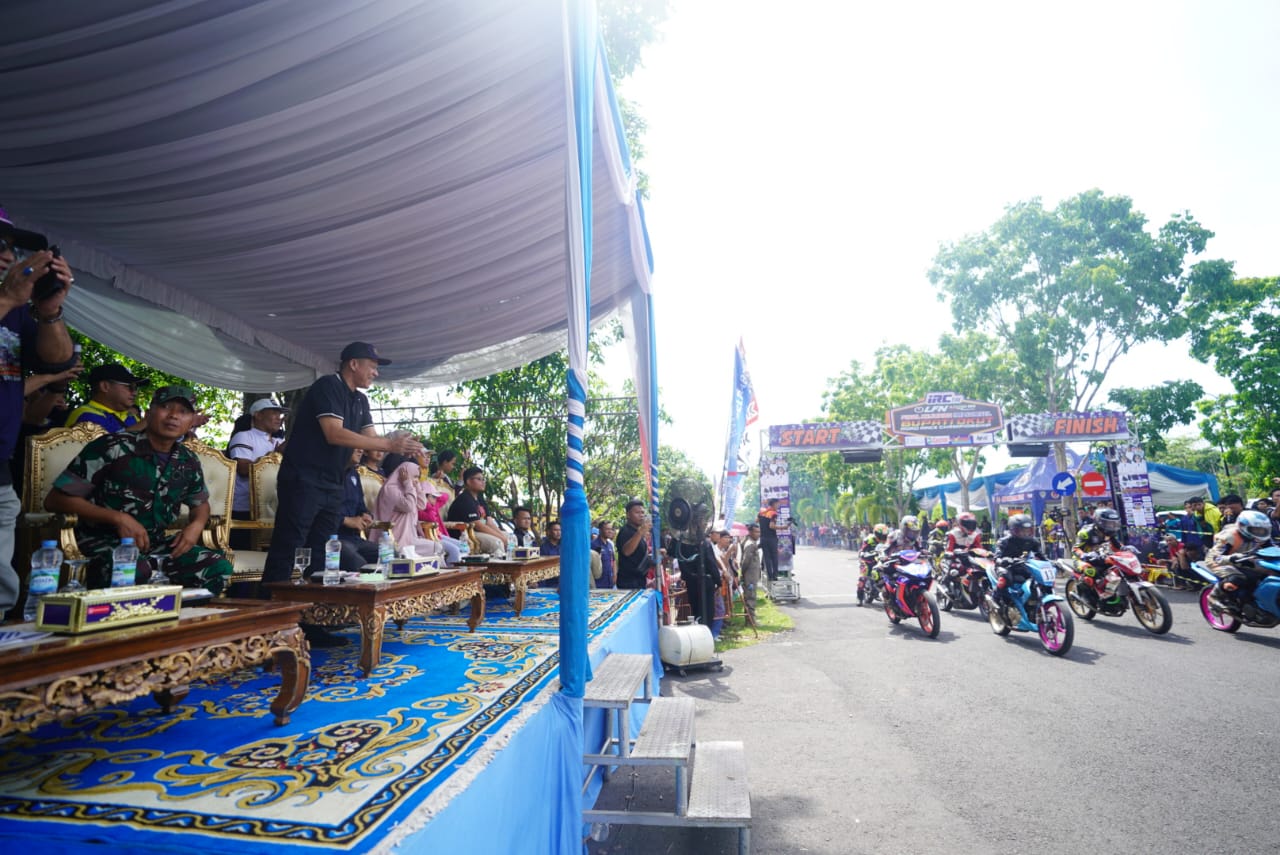 Buka Secara Langsung Final Road Race, Bupati OKU Timur Lanosin: Cita-cita saya Menjadi Pembalap