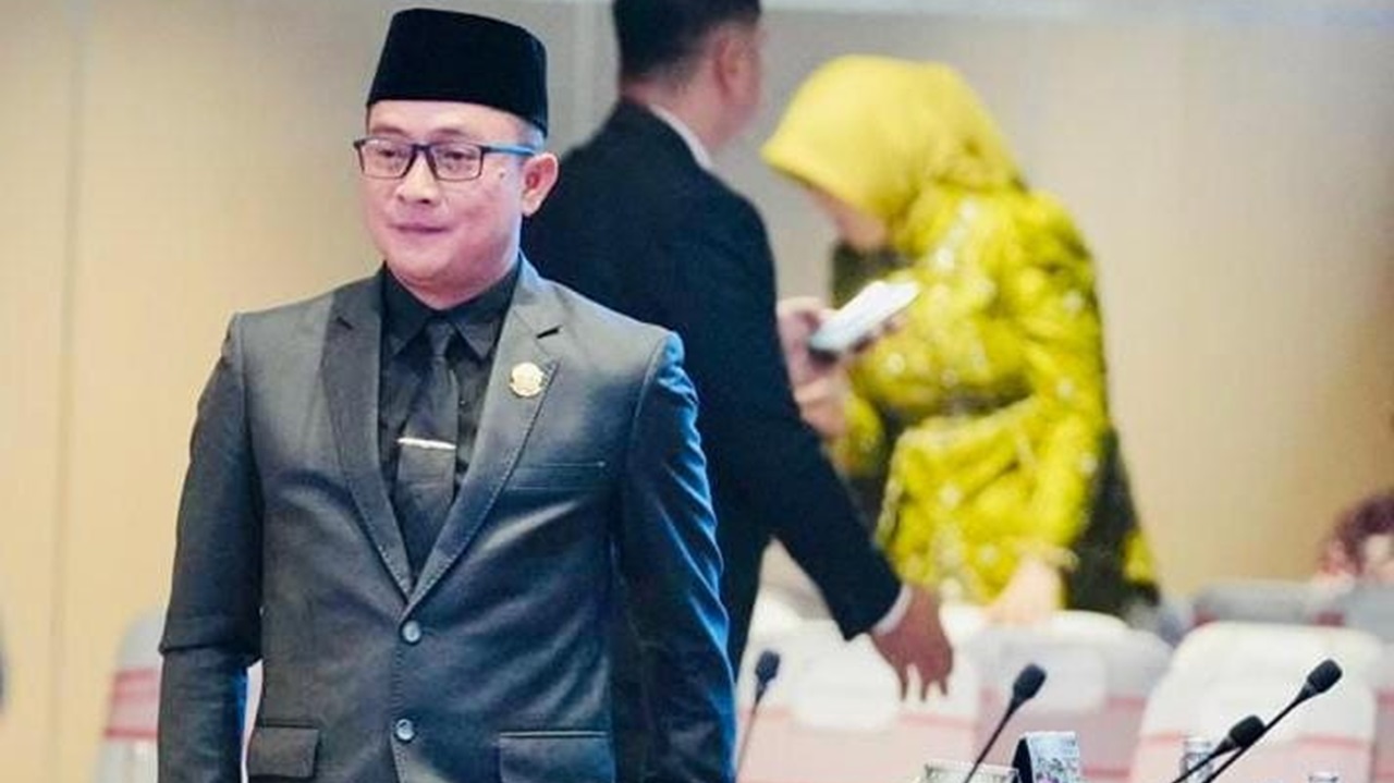 Fenus Antonius Resmi Dilantik Anggota DPRD Sumsel, Komitmen Lanjutkan Tugas dan Tanggung Jawab Majukan Daerah