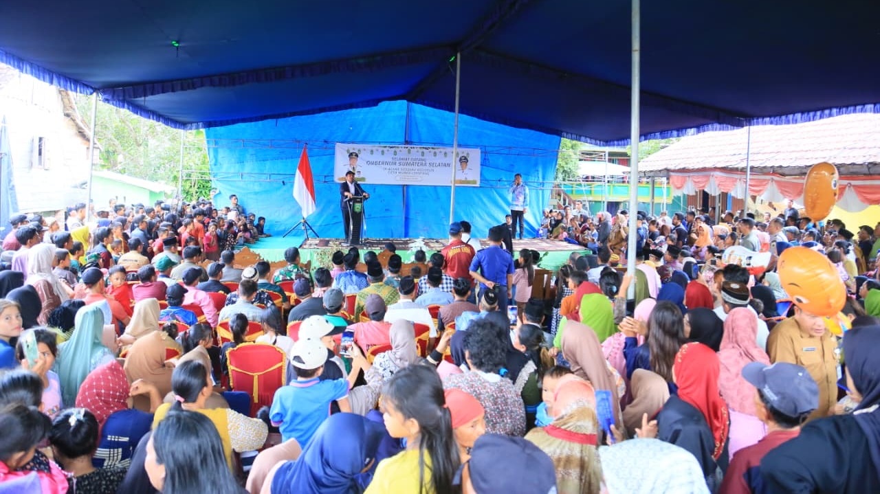 Hadiri Sedekah Dusun Desa Muara Lematang