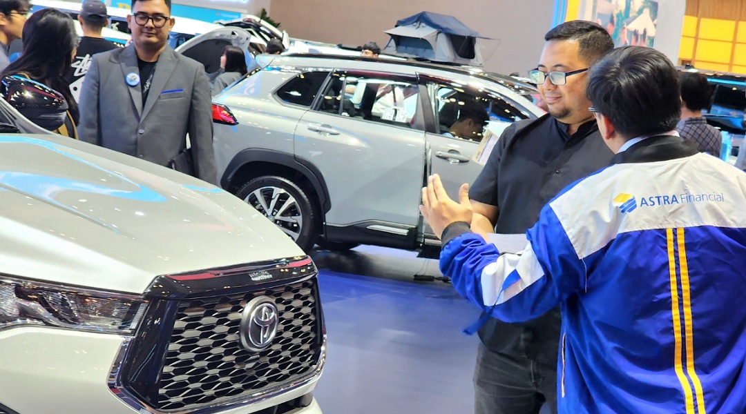 Toyota Innova Zenix: Mobil Hybrid Paling Laris di GIIAS 2025, Ini Skema Angsurannya, Hemat Rp900 Ribu Perbulan