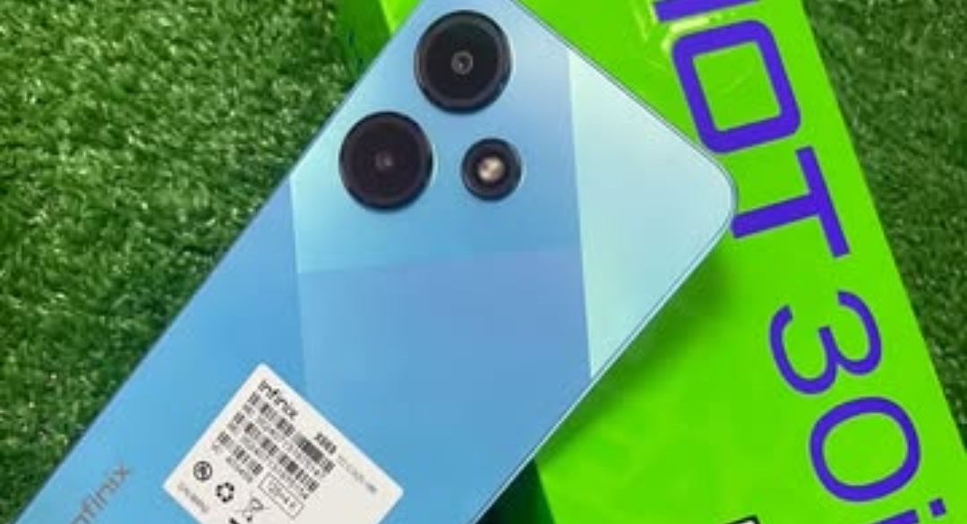 Infinix Hot 30i: Desain Stylish dan Performa Tangguh di Kelasnya