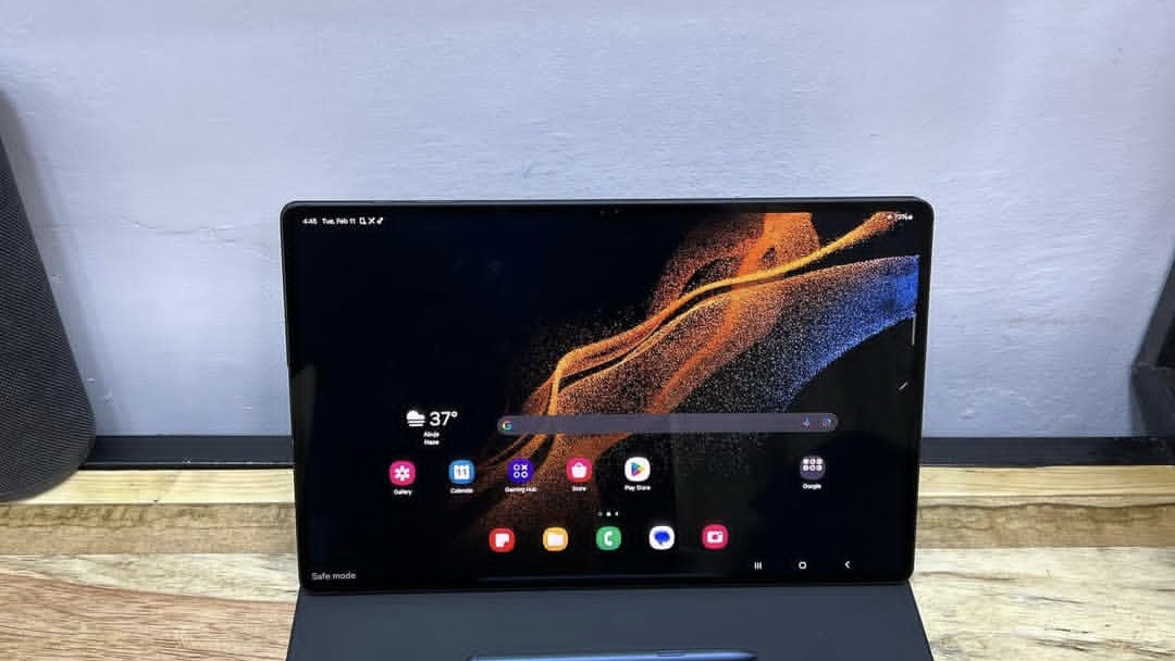 Tablet Samsung Galaxy Tab S8 Ultra 5G Vs Samsung Galaxy Tab S8 Plus 5G, Terhebat Dikelasnya