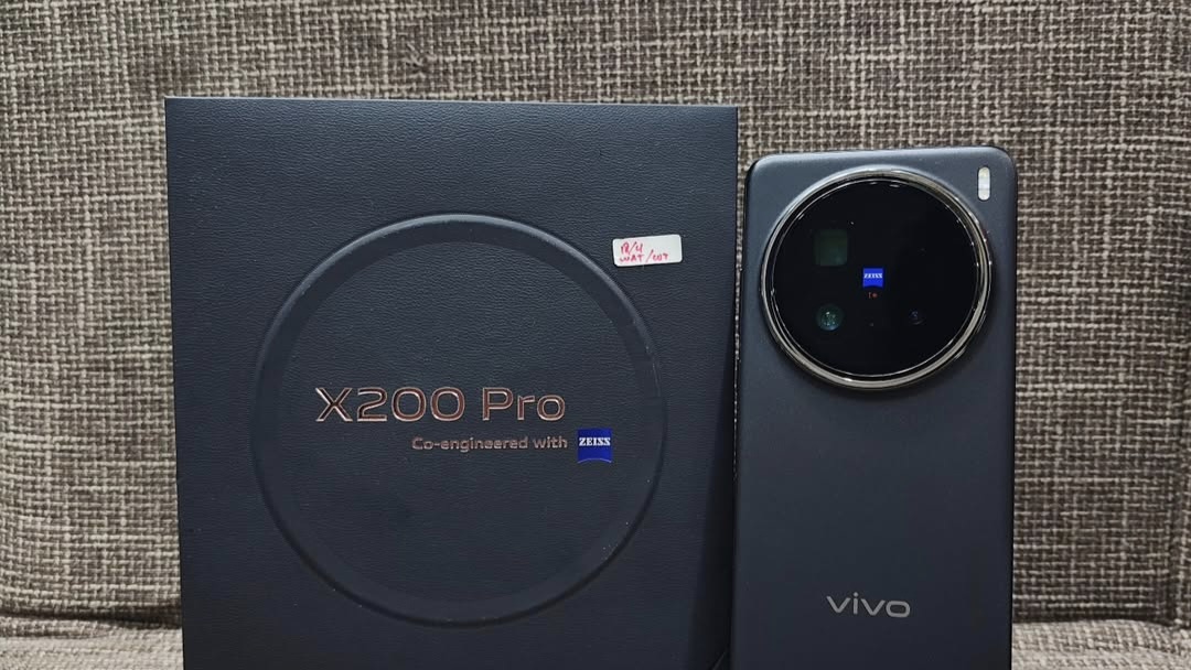 Pilih Vivo X200 Pro: Hp Canggih Terbaik, Kaum Anak Muda