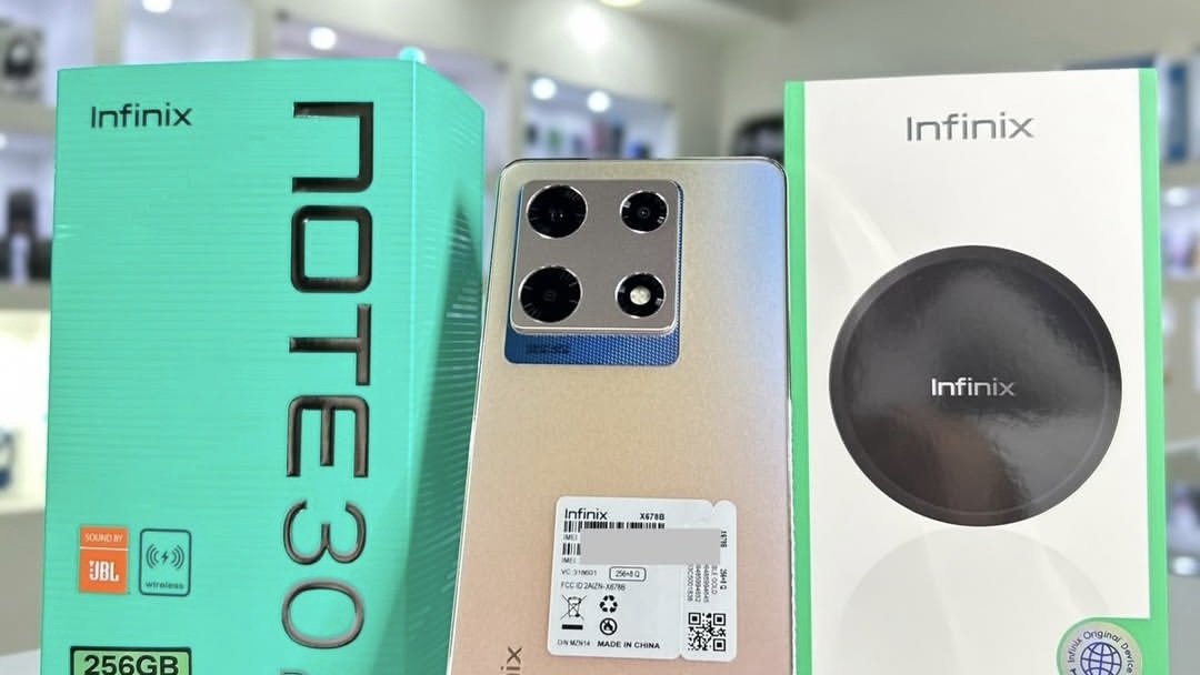 Perbandingan Hp Infinix Note 30 Pro dan Samsung Galaxy A14, Mana yang Lebih Unggul?