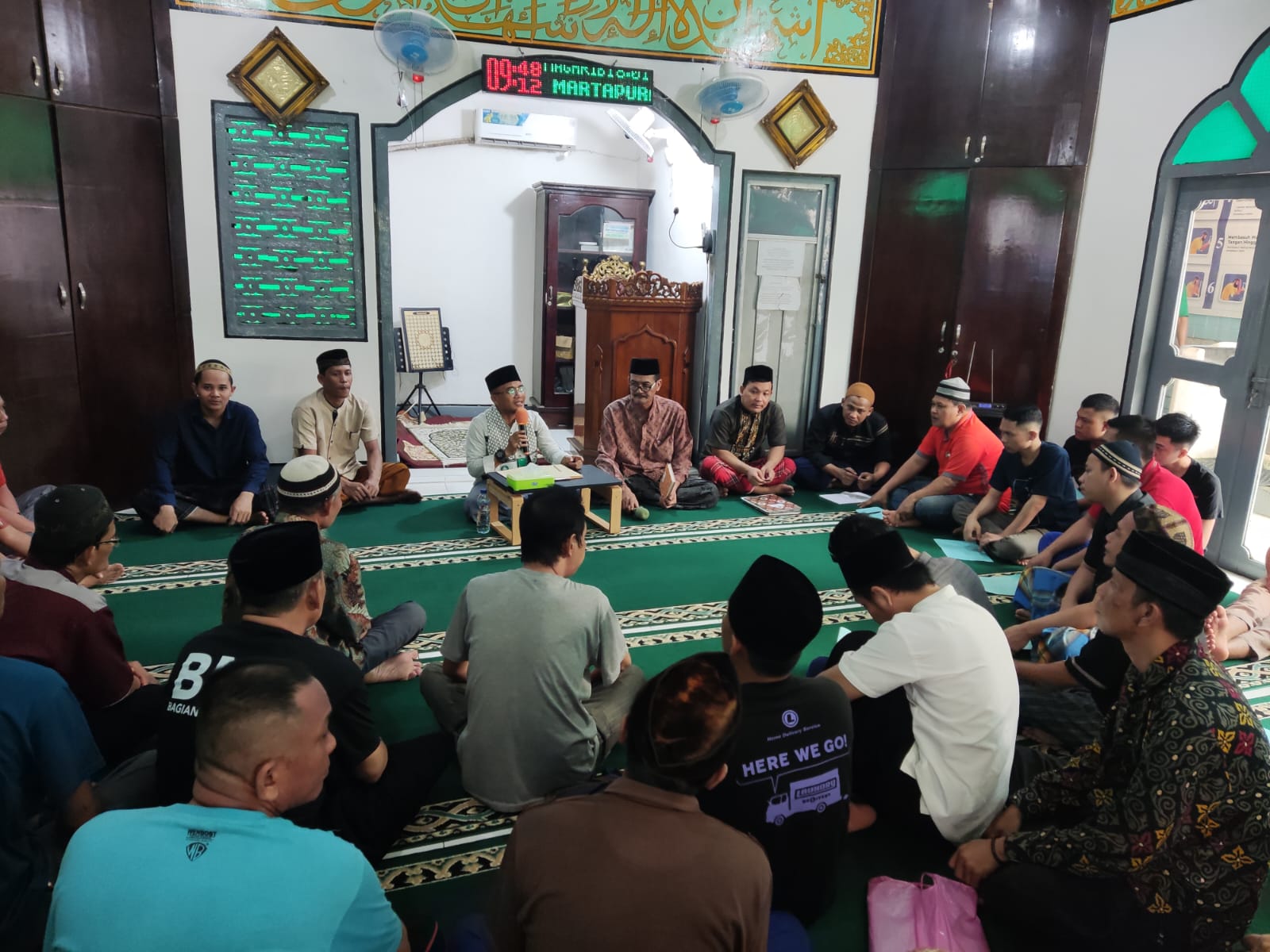 Warga Binaan Lapas Kelas IIB Martapura Antusias Ikuti Pengajian Rutin di Masjid At Taubah