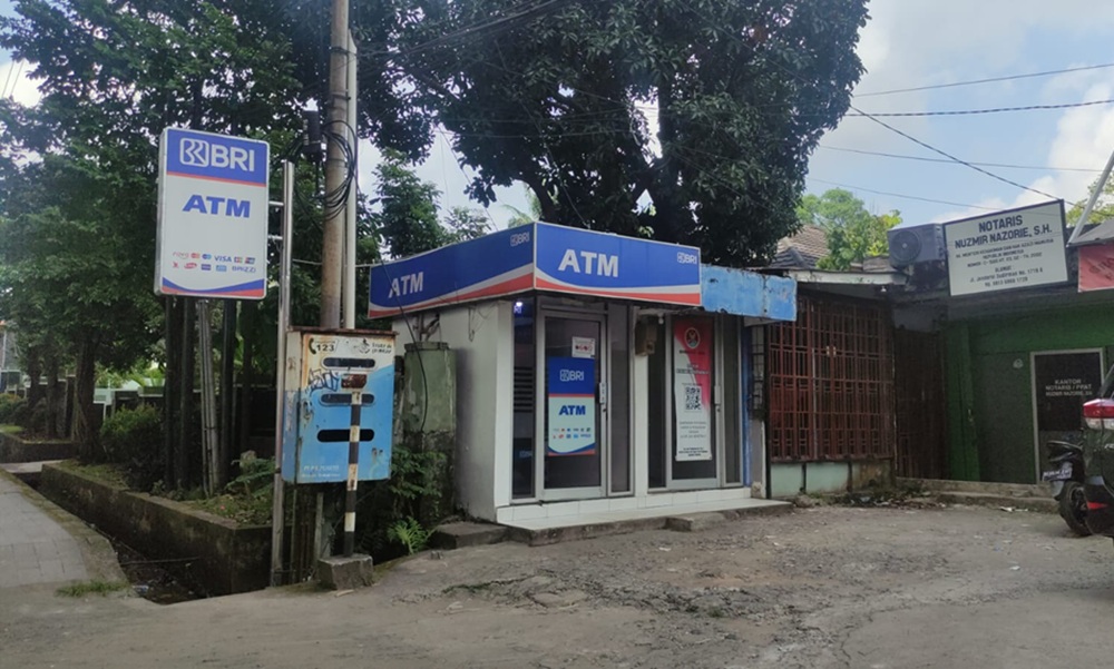 ATM BRI Mudah Ditemukan hingga ke Pelosok, Warga: Layanannya Lengkap dan Praktis!