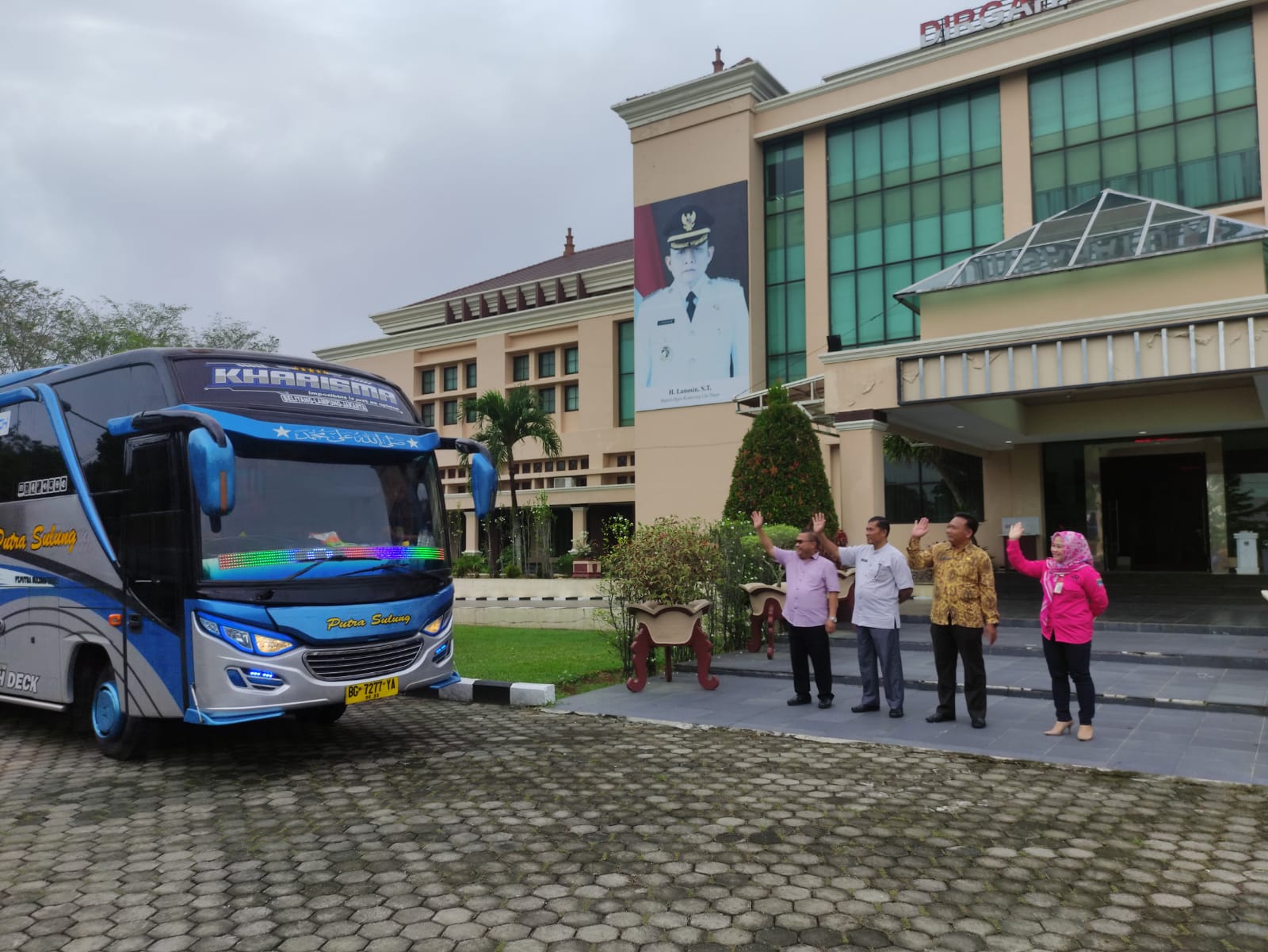 Kontingen Kesenian OKU Timur sebanyak 40 Orang Ikuti Festival Sriwijaya ke XXXI di Palembang