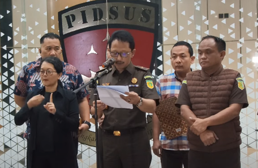 Daftar Nama 8  Orang yang ditetapkan Tersangka Baru Oleh Kejaksaan Agung Kasus PT Sritex, 7 Pihak Bank