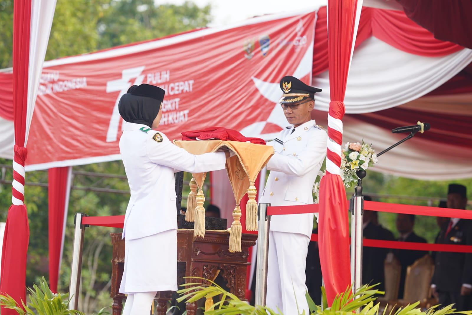 Wabup Yudha Jadi Irup Penurunan Bendera