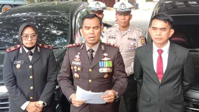 Kapolres OKU Timur Pastikan Proses Avanza Plat Kembar Berlanjut 