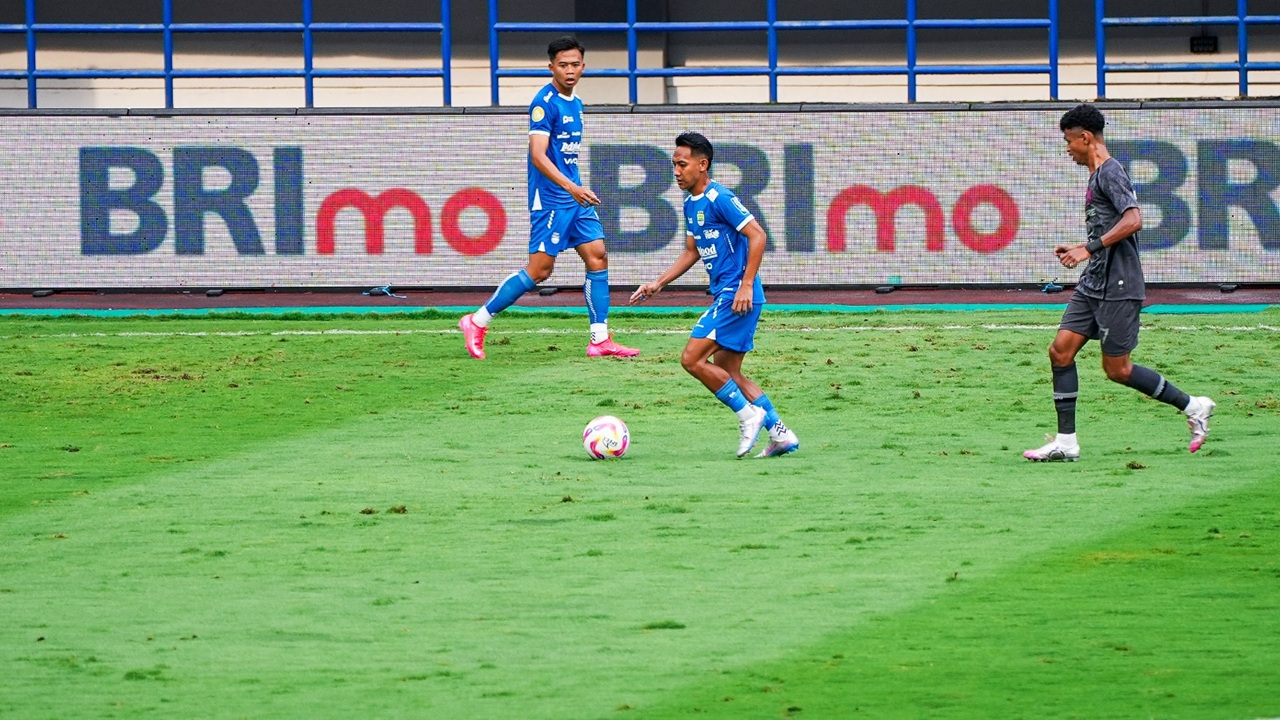 BRI Liga 1 2024/2025 Ditutup Dengan Sukses, Sepak Bola Sebagai Sarana Pemberdayaan Olahraga dan UMKM