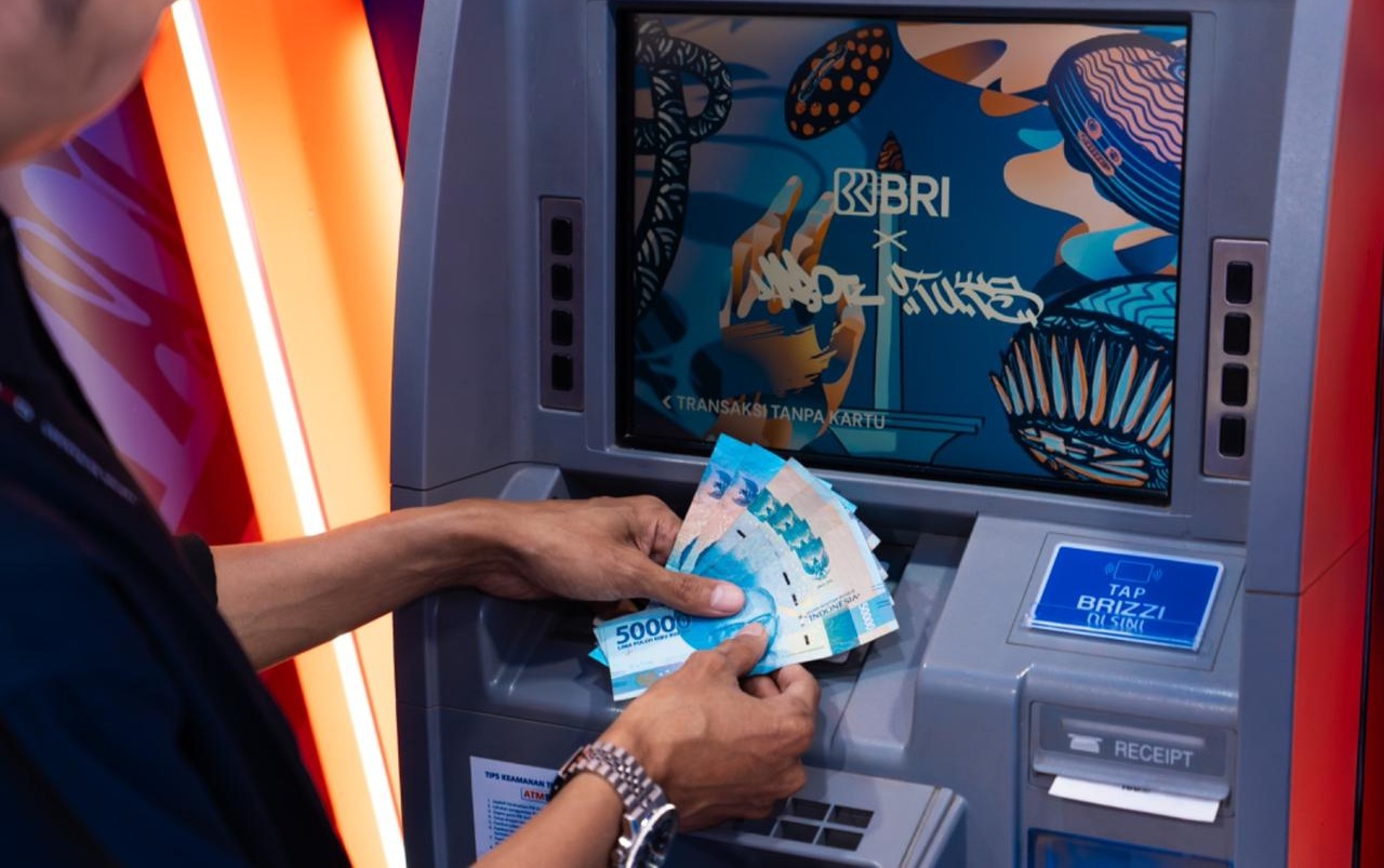 Gaji Melalui BRI, Hidup Lebih Mudah: Kisah Nurul Aina, Nasabah Bank Rakyat Indonesia