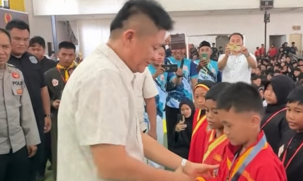 Bupati Lanosin Buka Kejuaraan Pencak Silat OKU Timur 2026