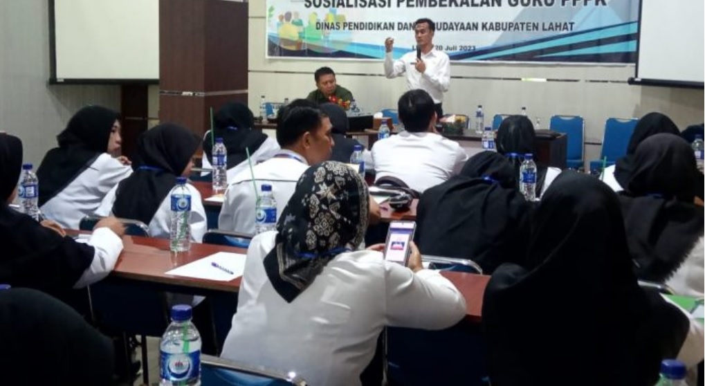 Disdikbut Kabupaten Lahat Kembangkan SDM Guru PPPK