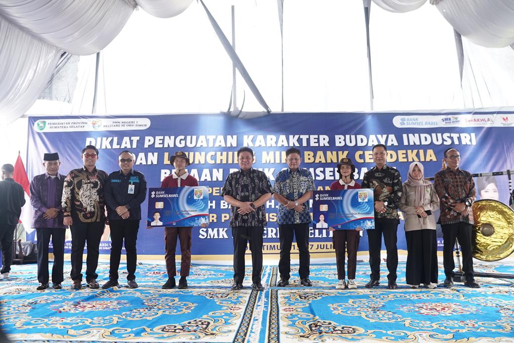 Gubernur HD Buka Diklat Penguatan Karakter dan Budaya Industri, Launching Bank Mini