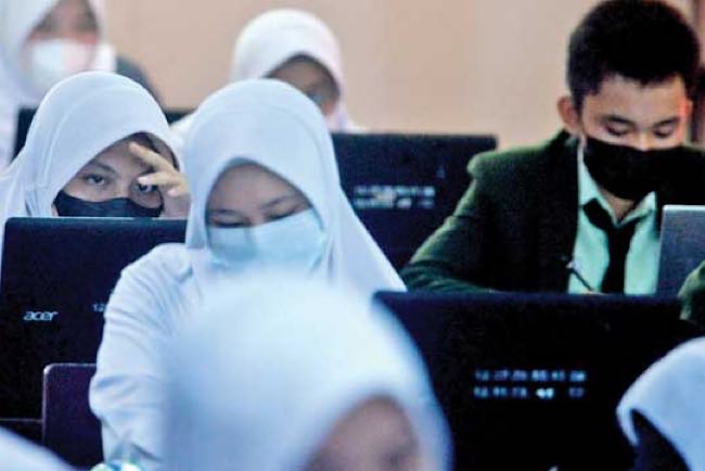 Ujian Satuan Pendidikan SMA Segera Dimulai, Kisi-kisi Ditentukan Disdik Sumsel, Soal Dibuat Guru di Sekolah