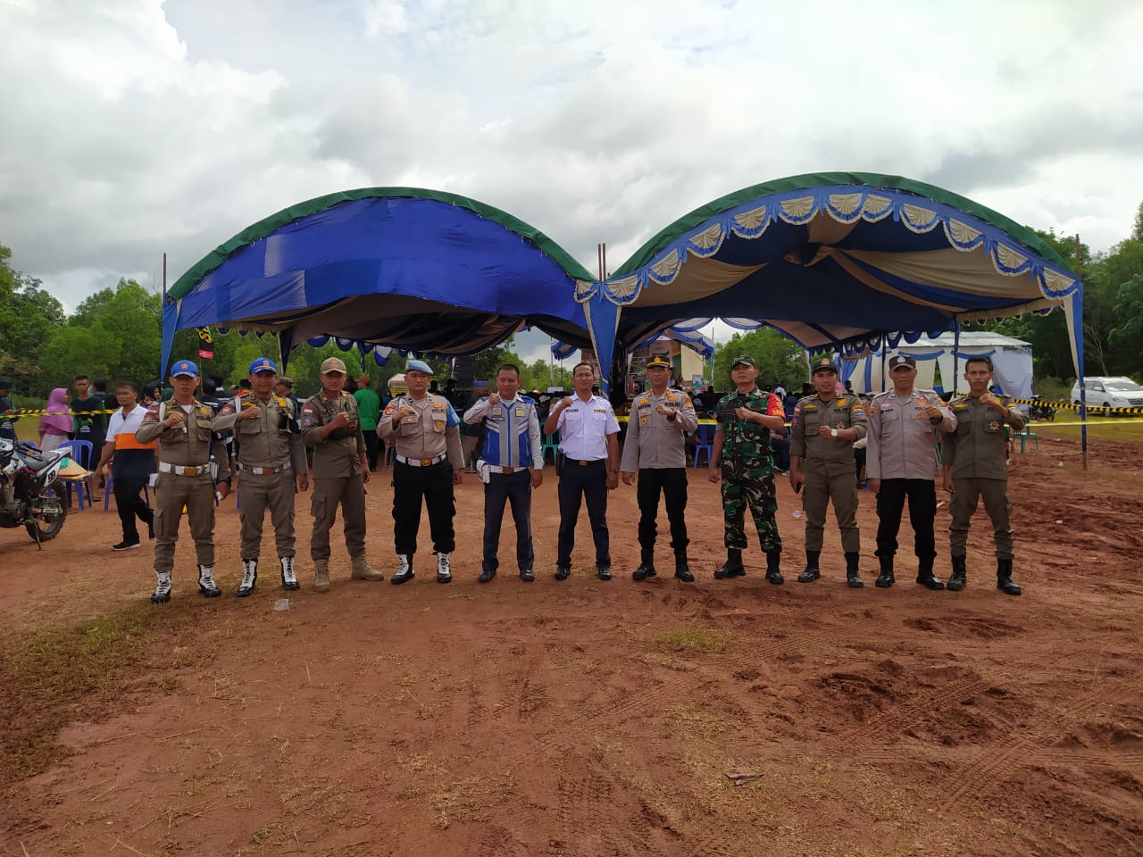 Polsek Belitang II Amankan Kegiatan Panen Raya di Sumber Jaya